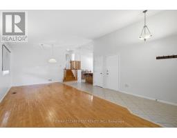 Family room - 102 Cove Crescent, Hamilton, ON L8E5A1 Photo 7