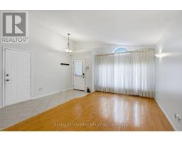 Bedroom 3 - 102 Cove Crescent, Hamilton, ON L8E5A1 Photo 8
