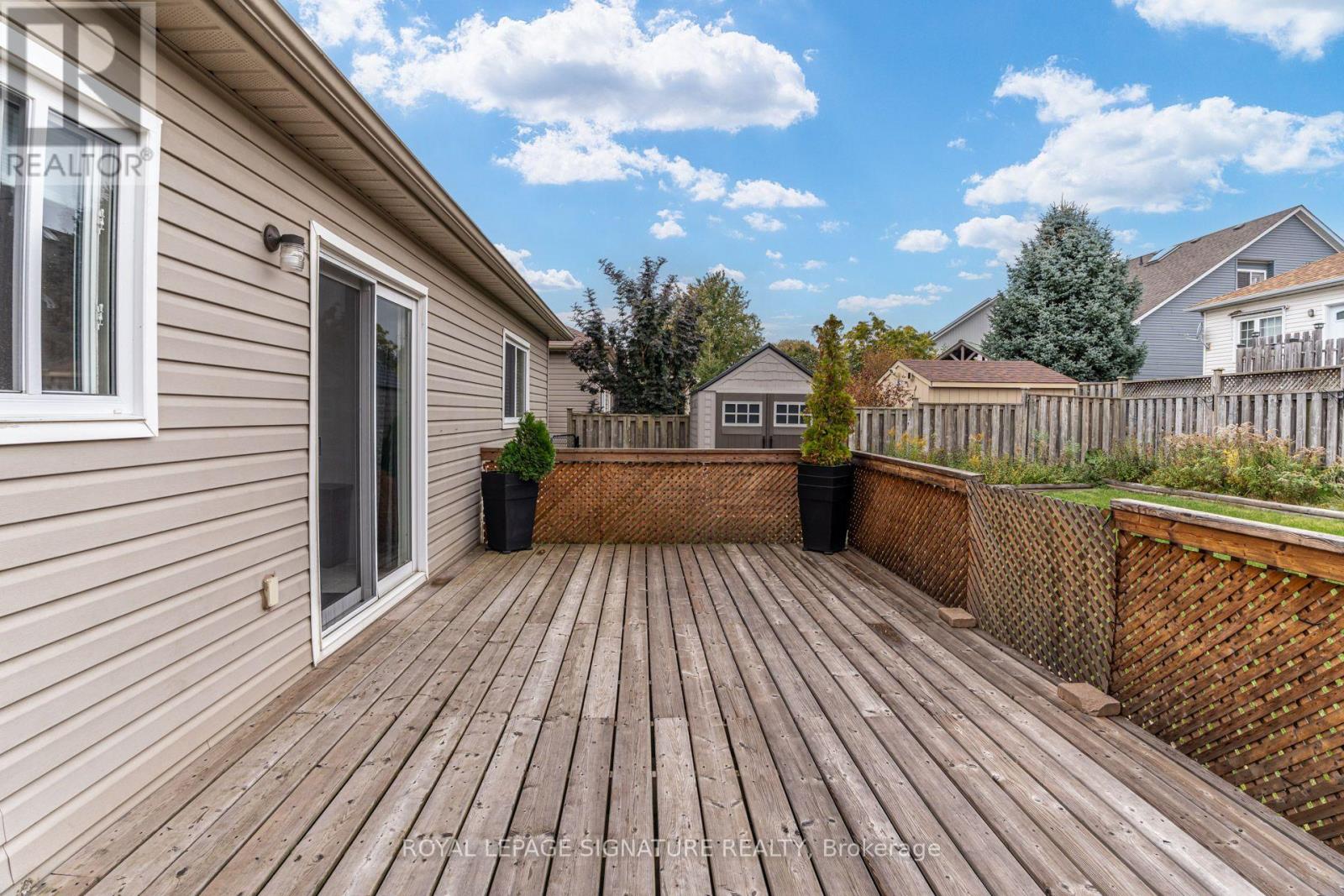 22 HUFFMAN AVENUE - 40