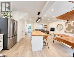 826 Beach Boulevard, Hamilton, ON L8H6Z5 Photo 13