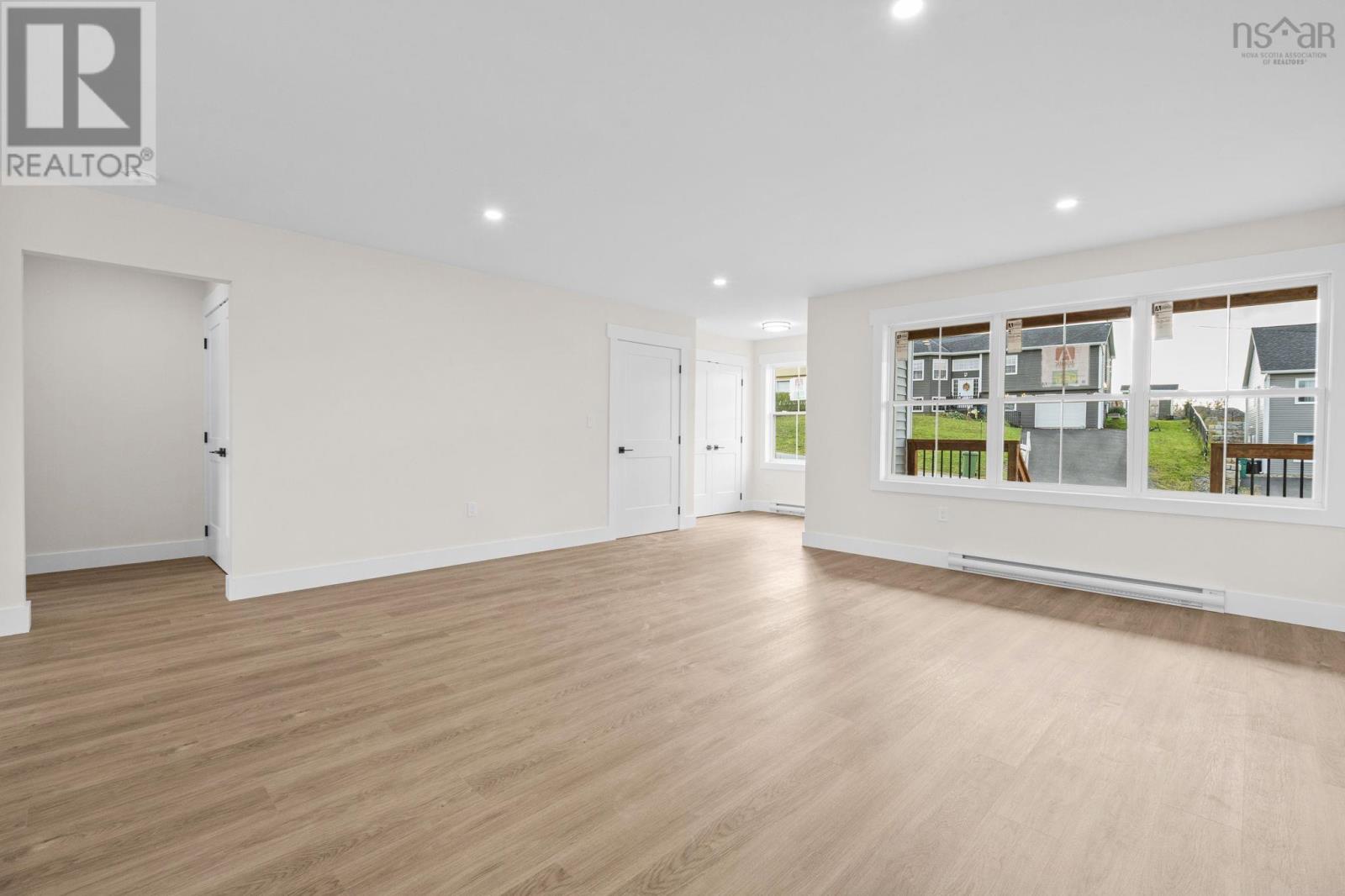 75 Burgess Crescent - 10