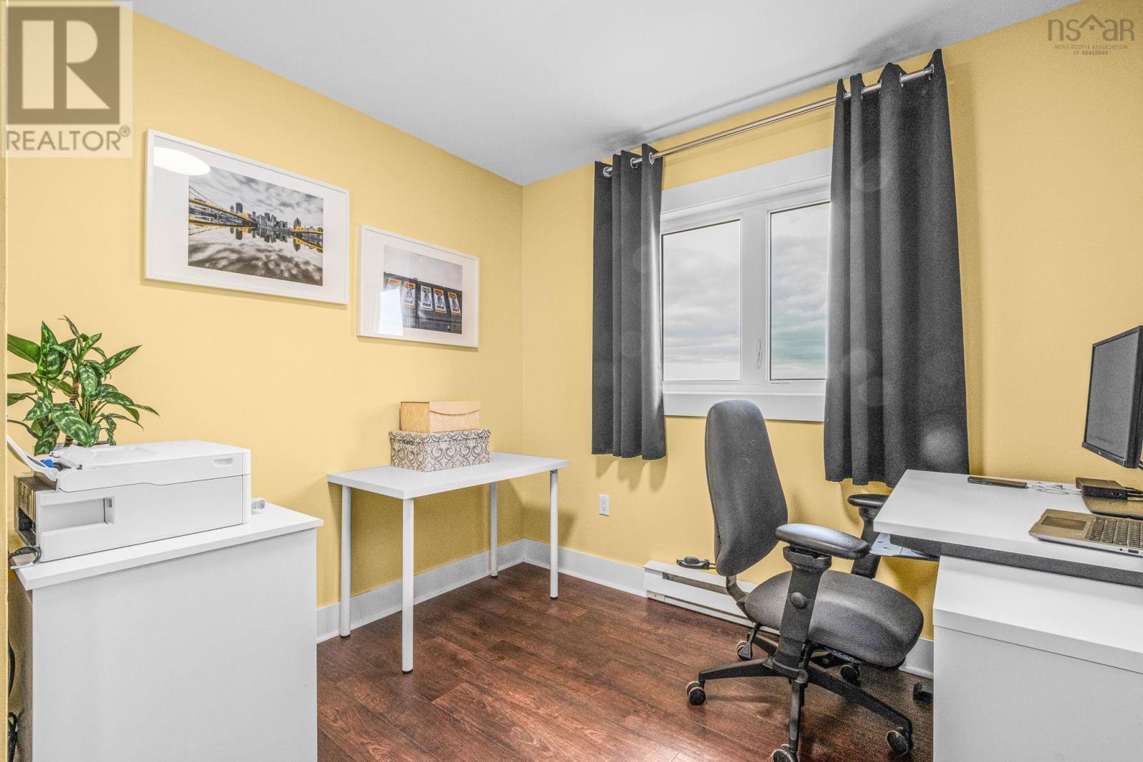 96 Regal Road - 19