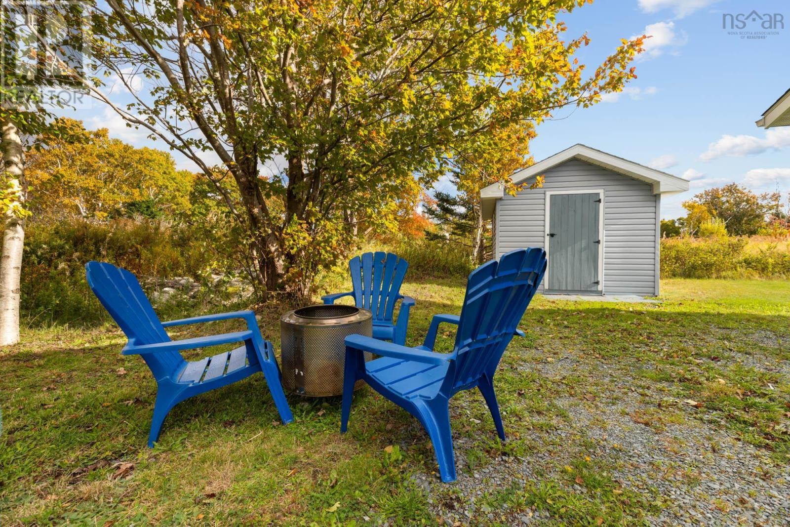1570 Terence Bay Road - 33