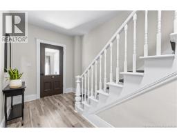 47 Peter Street, photo 8