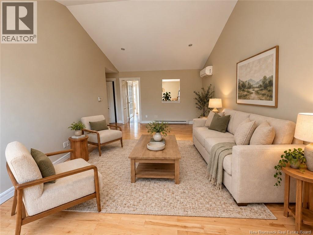 #102 80 Lakeburn Avenue - 17