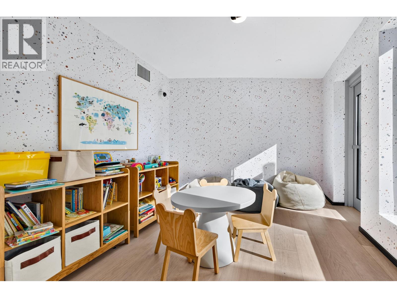 Photo of 1605 1568 ALBERNI STREET 38