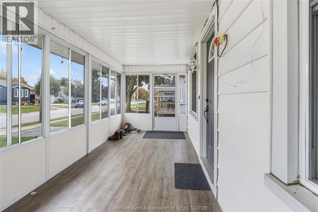 61 UNIVERSITY AVENUE - 5
