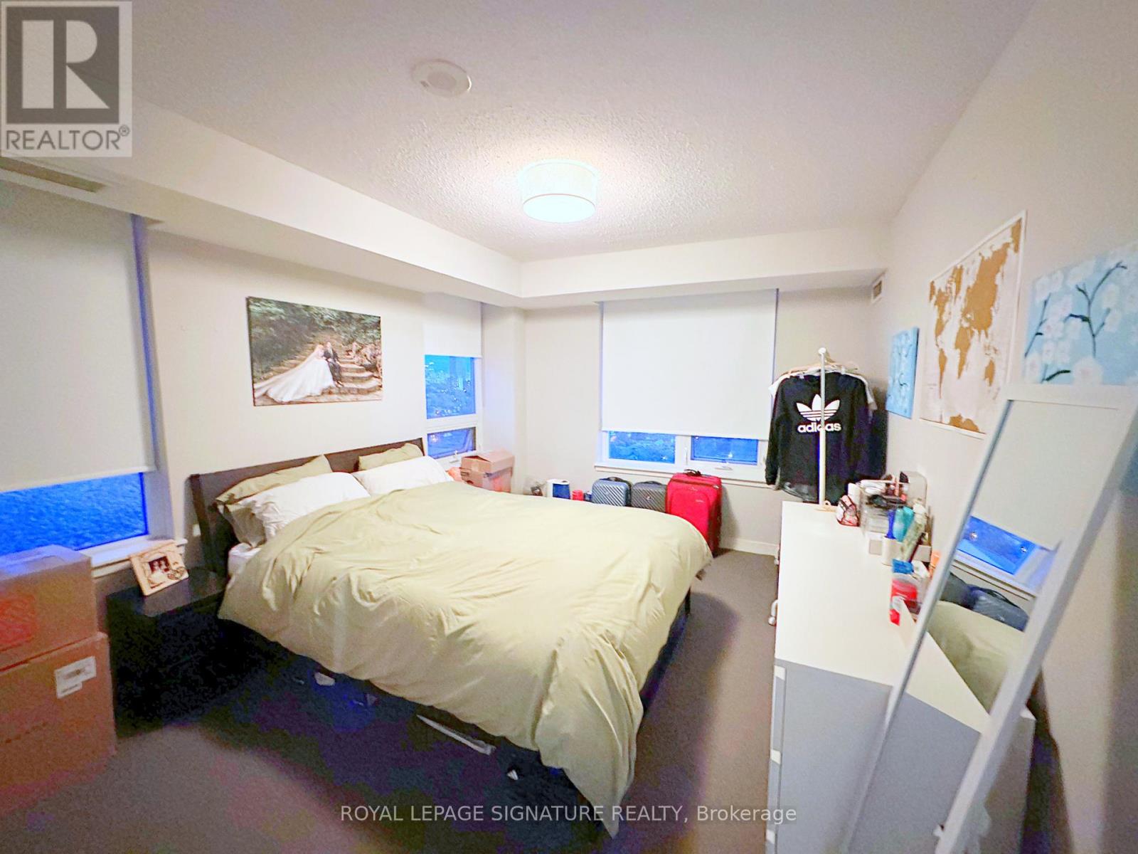 816 Lansdowne Avenue — photo 11