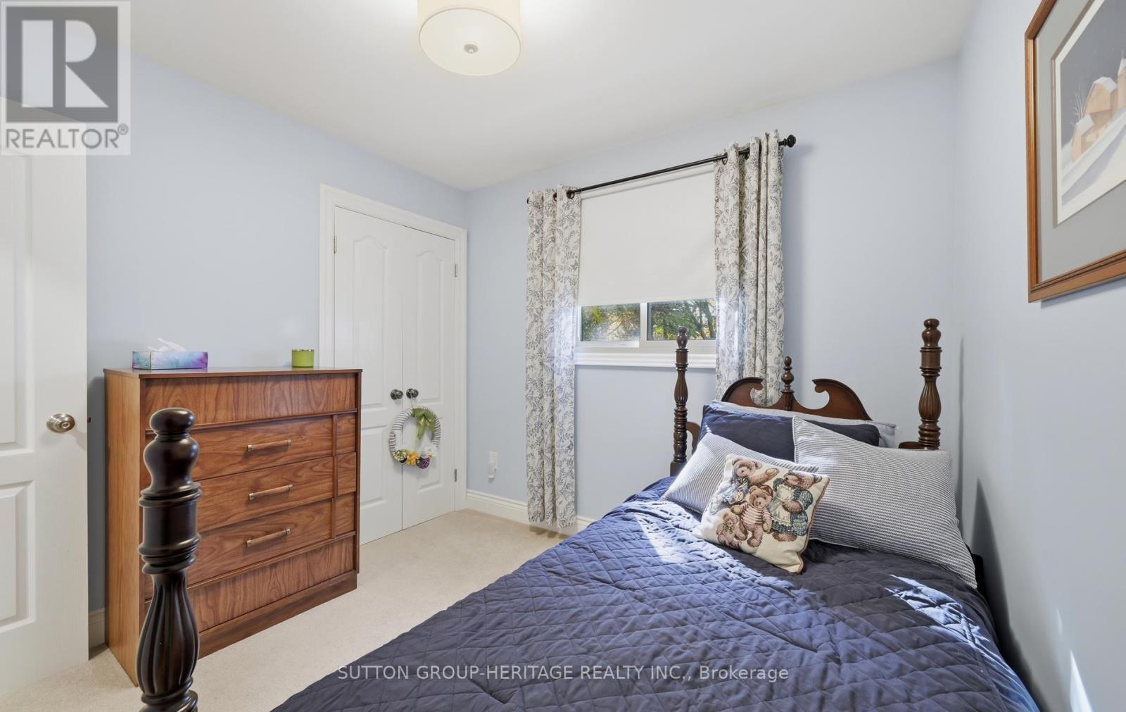134 BOOTH DRIVE - 19