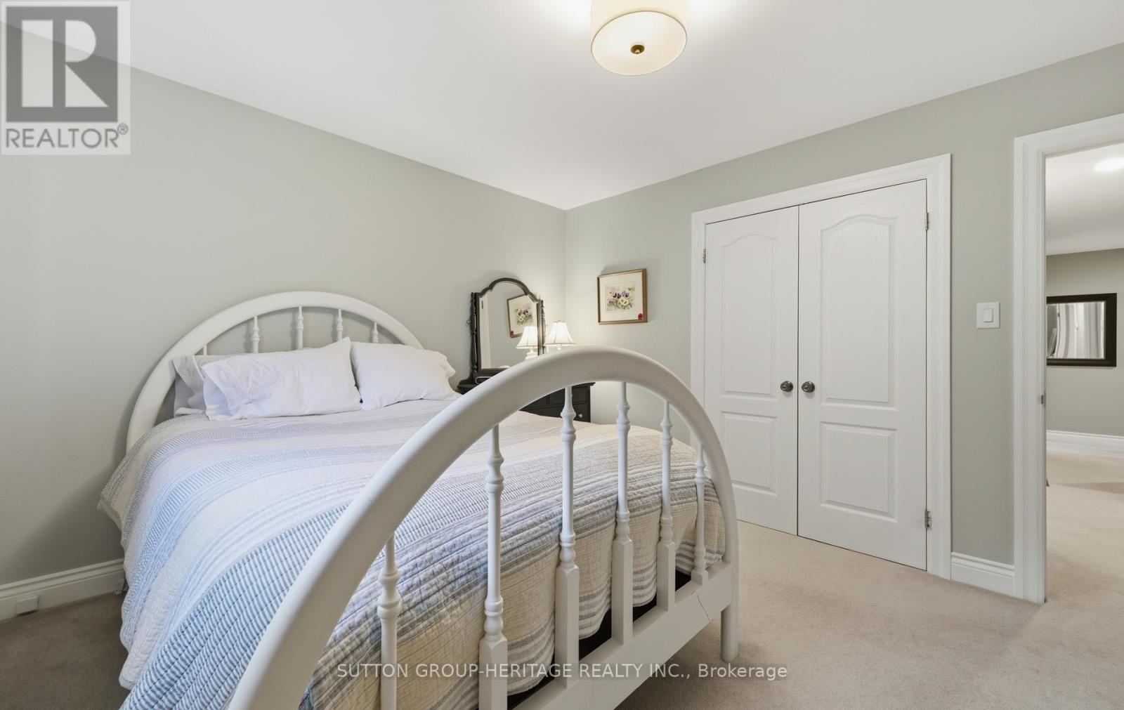 134 BOOTH DRIVE - 17