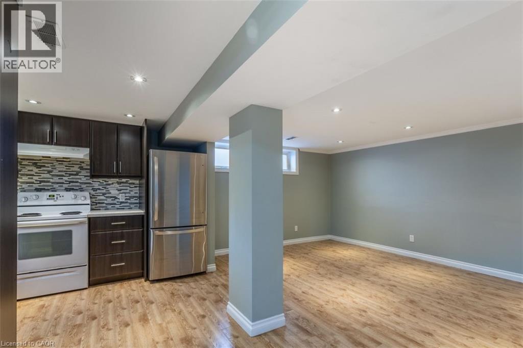 2142 Parkway Drive — photo 10