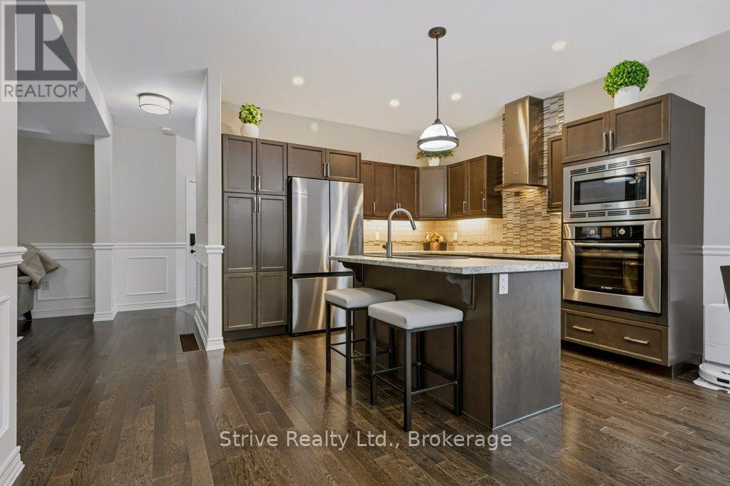 33 WARDLAW AVENUE - 11