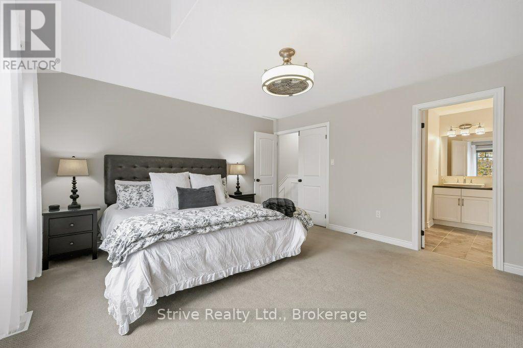 33 WARDLAW AVENUE - 22