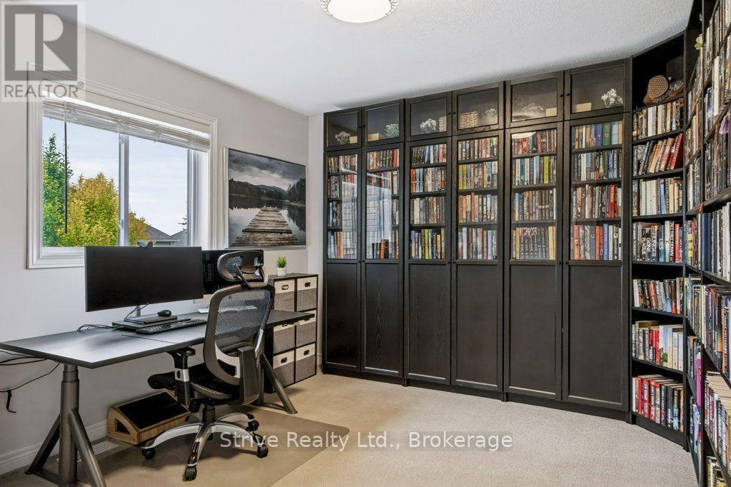 33 WARDLAW AVENUE - 25