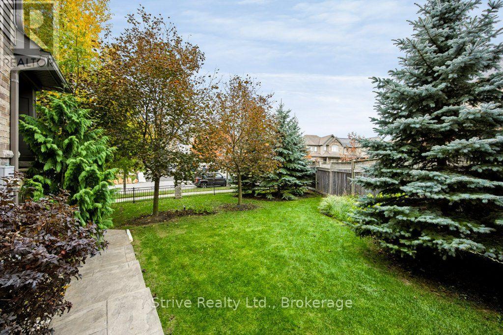 33 Wardlaw Avenue, Orangeville, ON photo 35