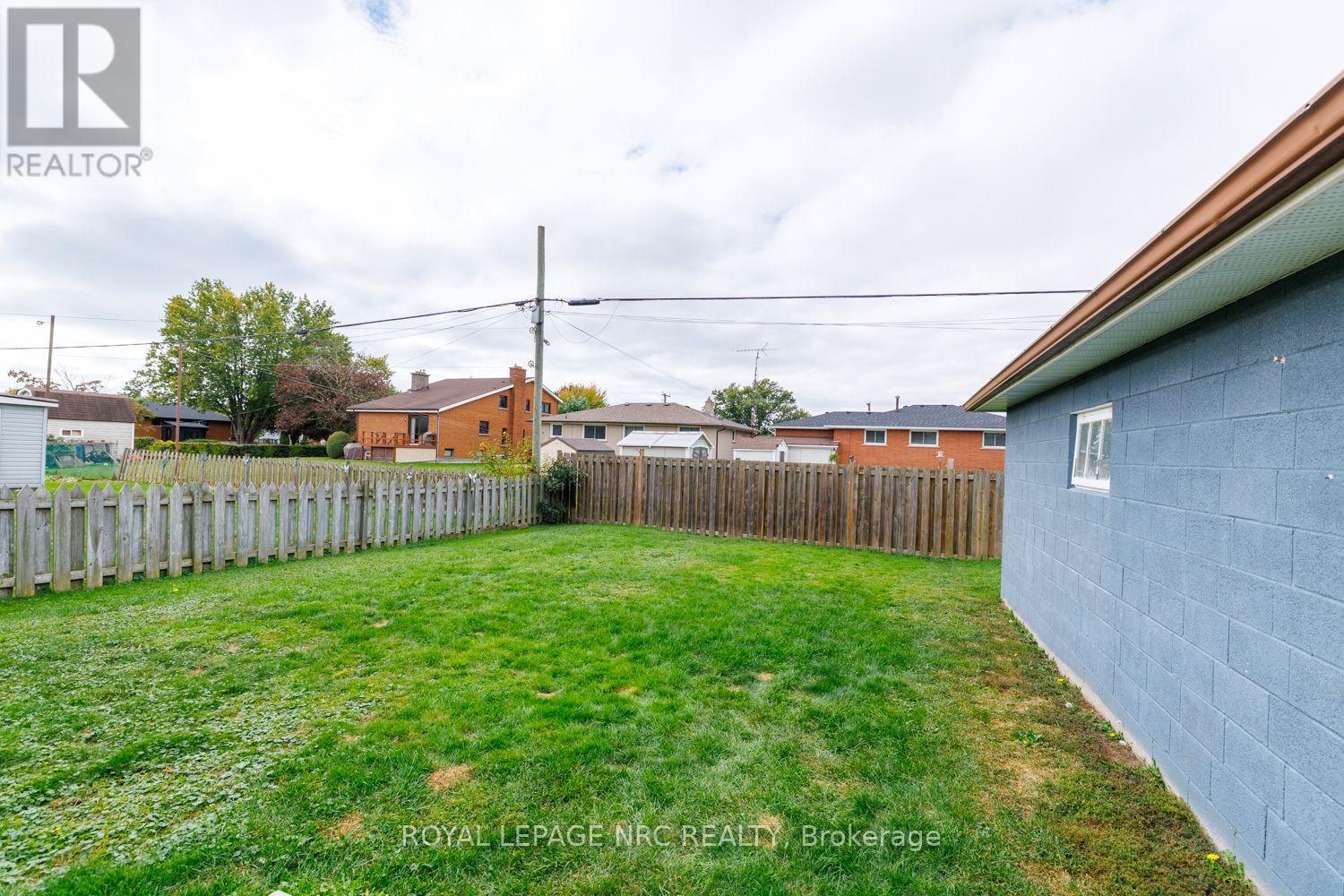 96 Clarke Street — photo 28