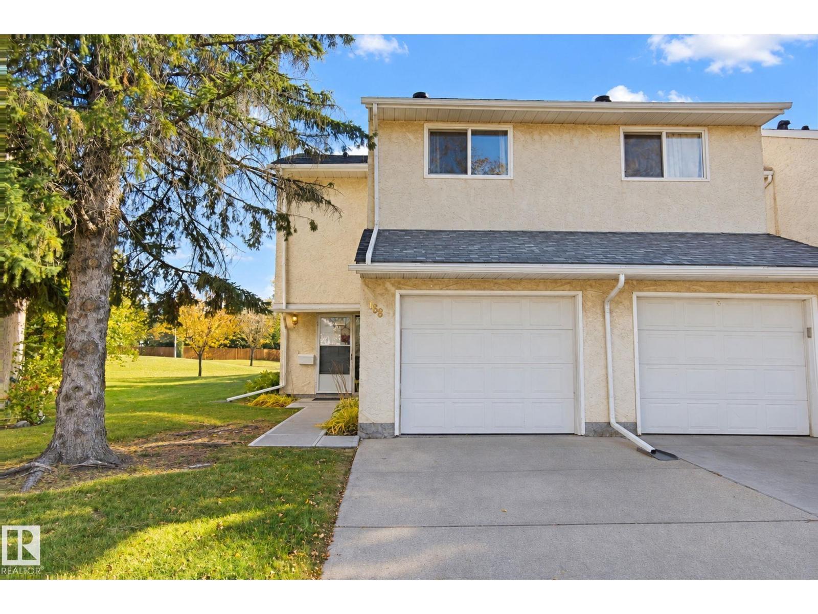Photo of 168 CALLINGWOOD PL NW, Edmonton