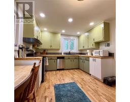 8 Fitzgibbon Street thumbnail 11
