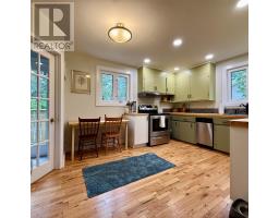 8 Fitzgibbon Street thumbnail 12