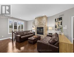 938 Rossburn Crescent, Ottawa, ON K2J0Y5 Photo 13