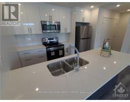 C - 390 Rolling Meadows Crescent, Ottawa, ON K1W0A7 Photo 6