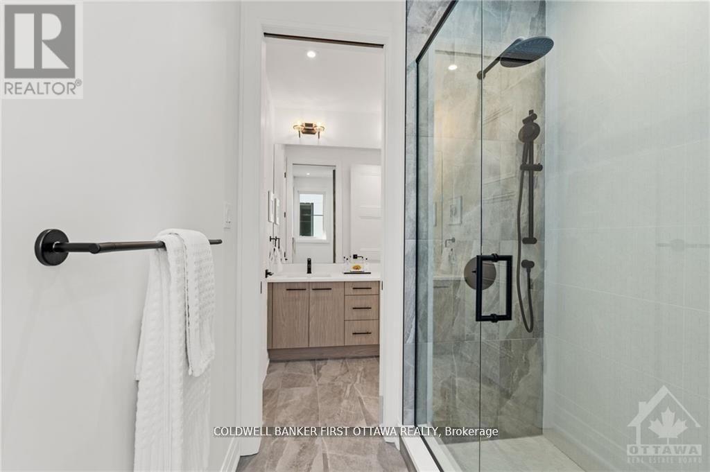 302 Parnell Avenue — photo 13