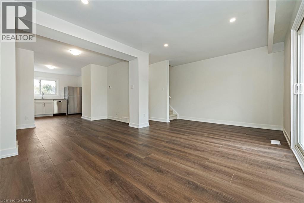20 Anna Capri Drive — photo 18