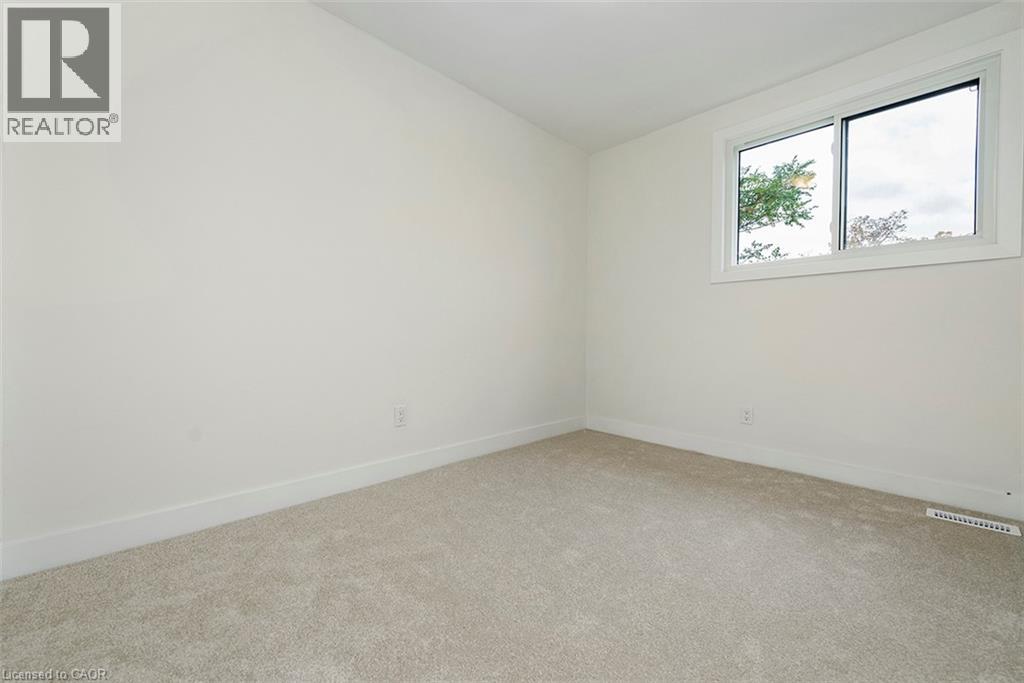 20 Anna Capri Drive — photo 24