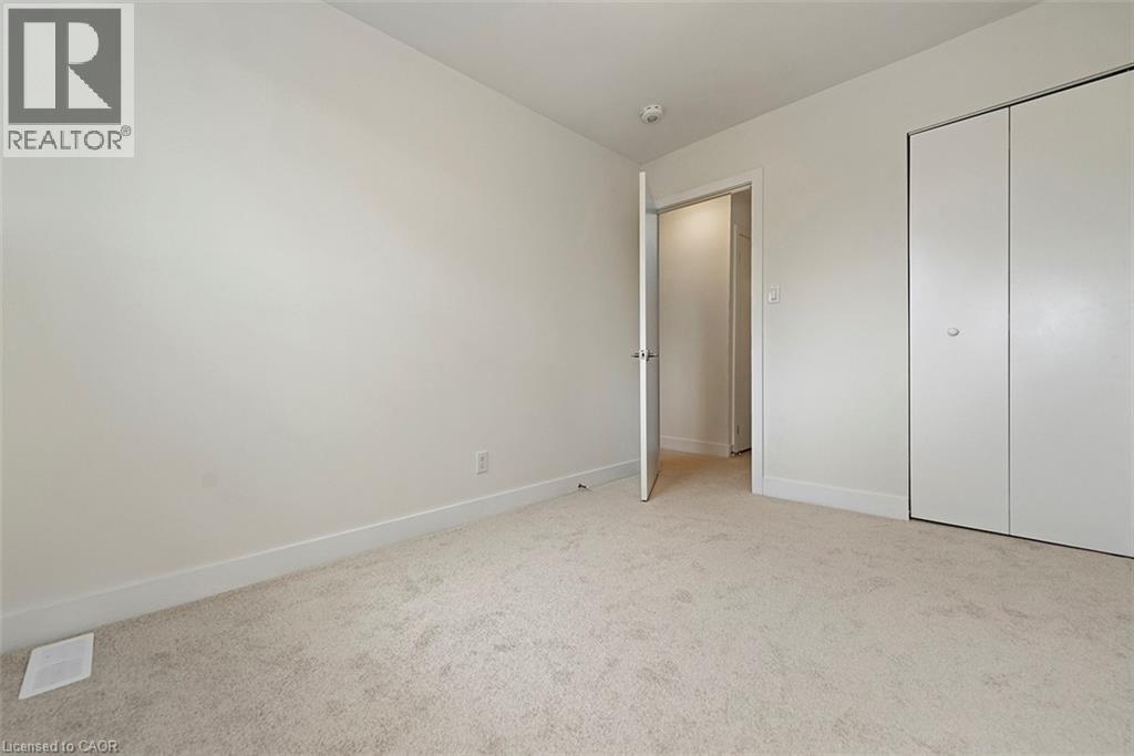 20 Anna Capri Drive — photo 25