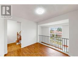 8 Rusty Crest Way, Toronto, ON M2J2Y4 Photo 11