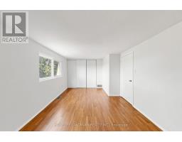 8 Rusty Crest Way, Toronto, ON M2J2Y4 Photo 15