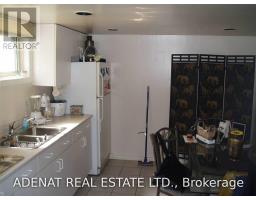 Bsmt - 146 Fairholme Avenue, Toronto, ON M6B2X2 Photo 7