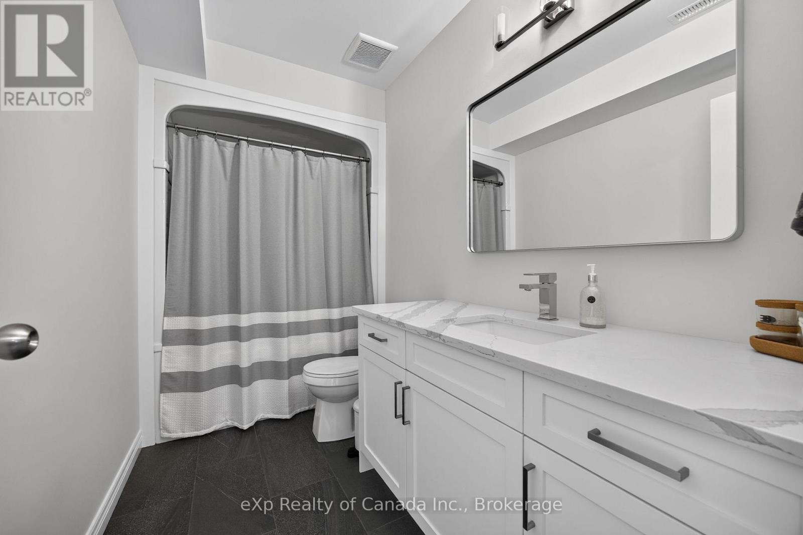 23 Evylean Court — photo 36