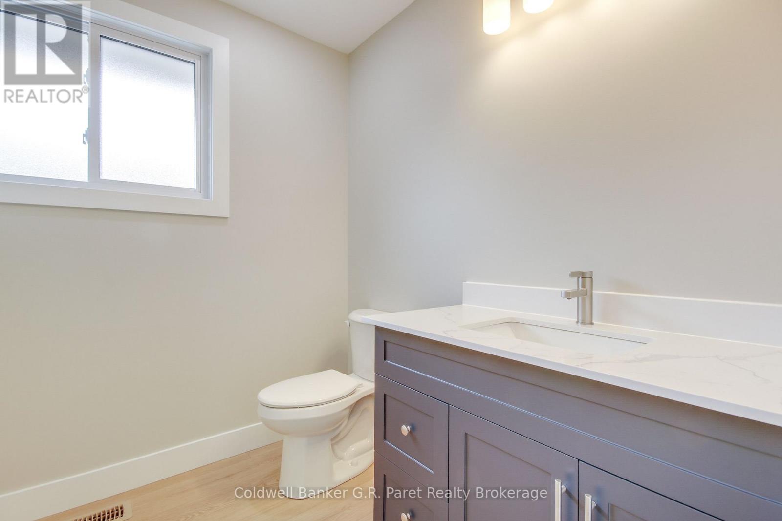 171 Crysler Street — photo 15