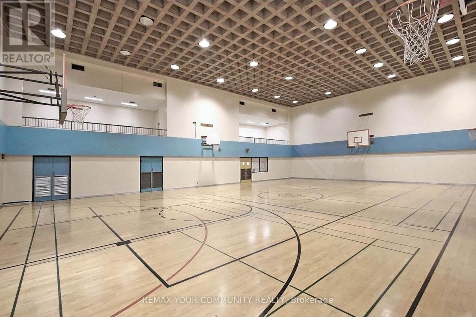 5 Massey Square — photo 26
