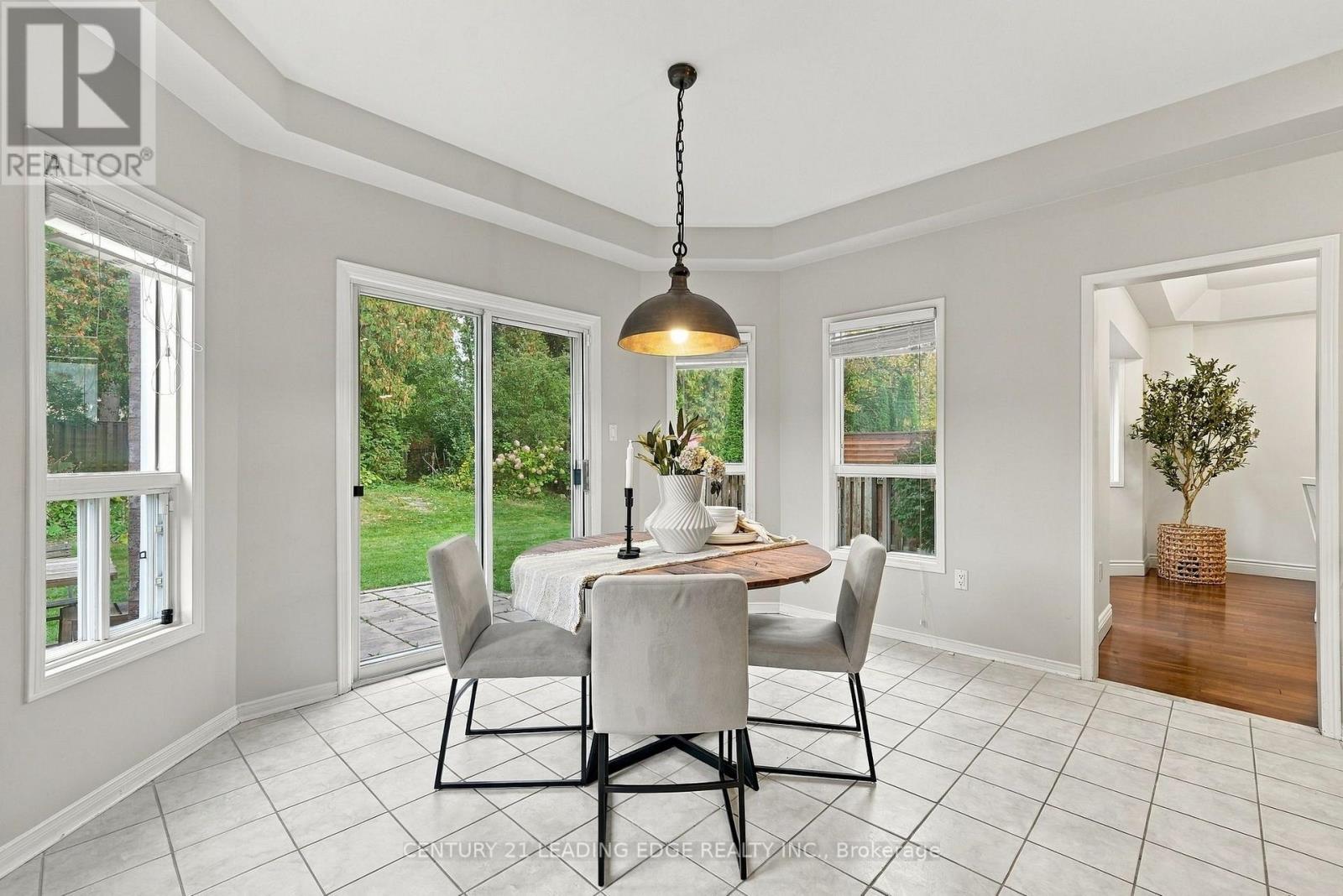 1629 Valley Ridge Crescent, Pickering, ON photo 19