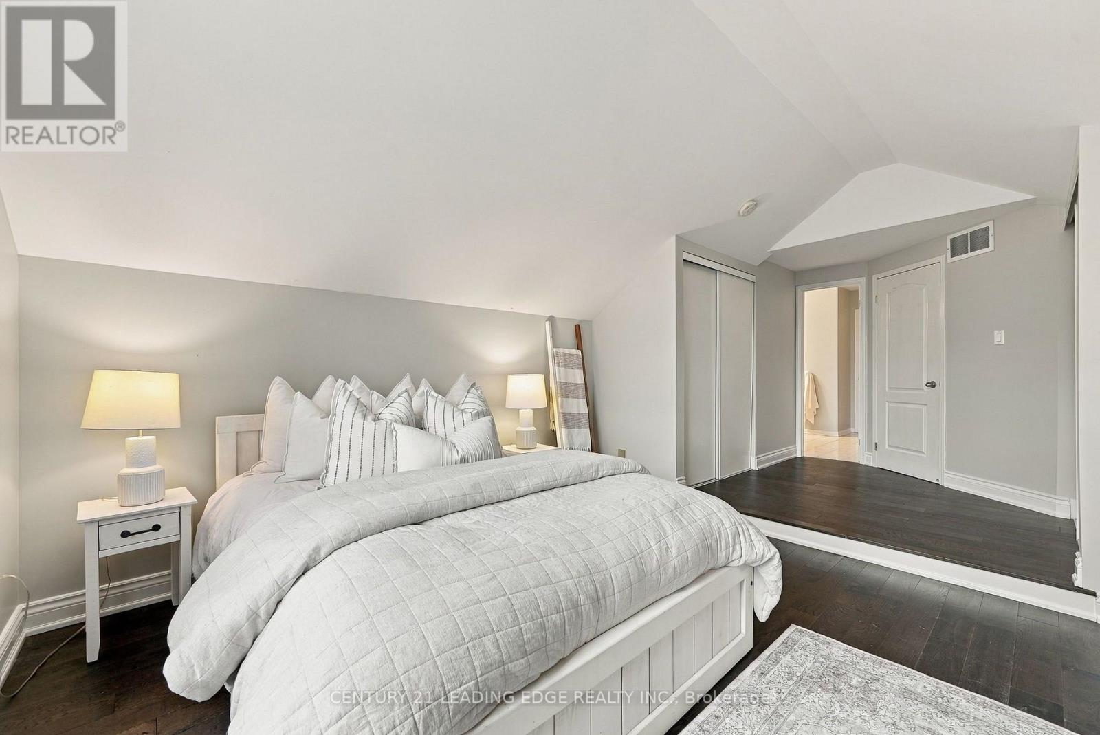 1629 Valley Ridge Crescent, Pickering, ON photo 29