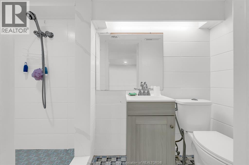 4131 Mount Royal Drive — photo 21