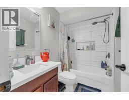 4131 Mount Royal Drive, Windsor, ON N9G2C3 Photo 17