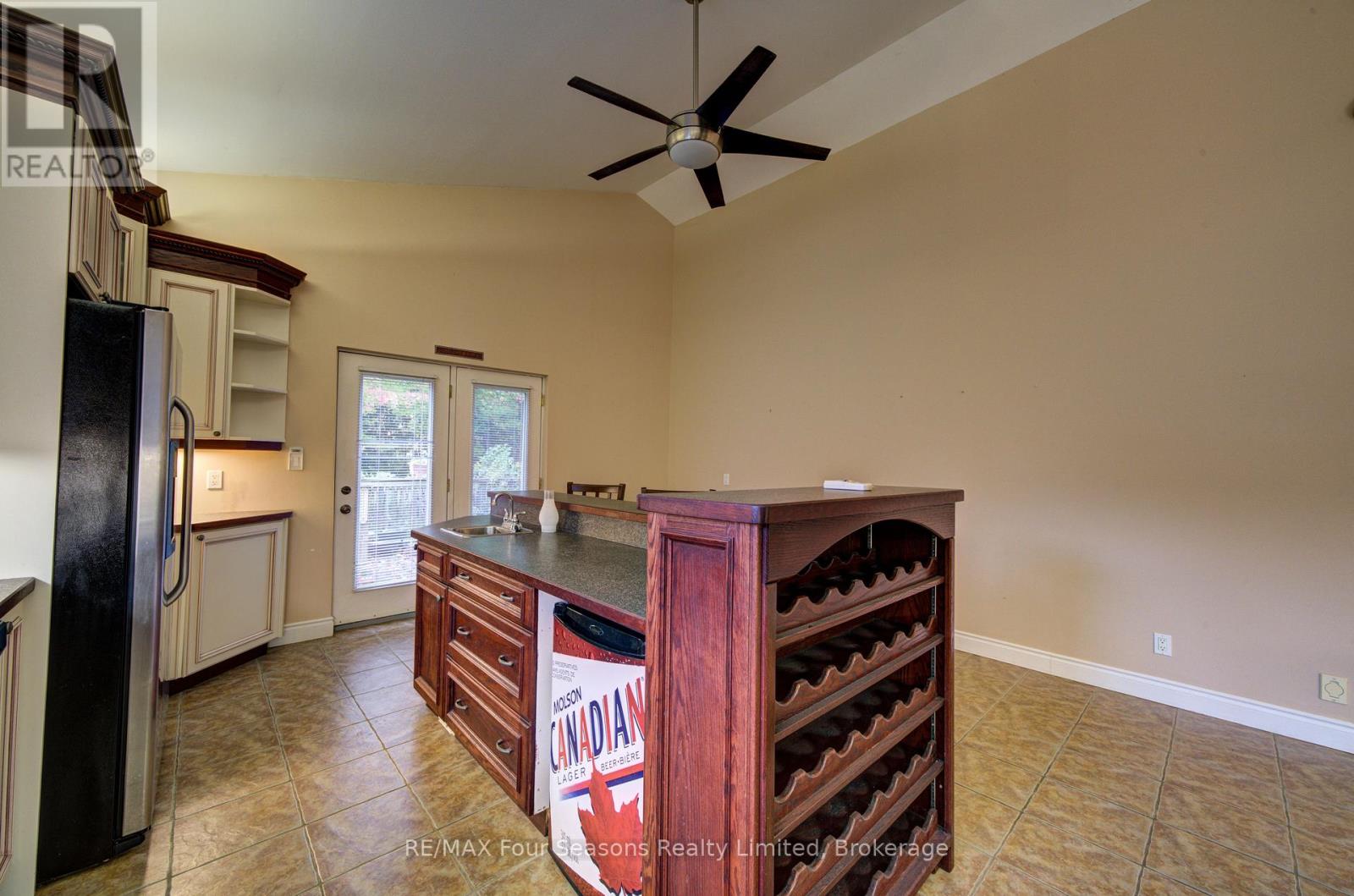 205 Bryan Drive — photo 23