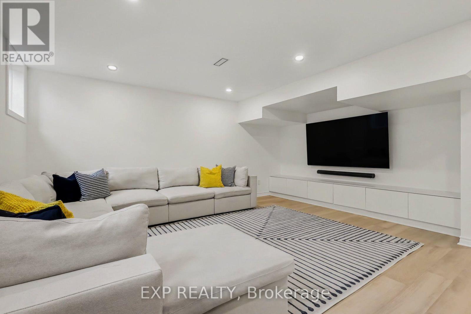 127 Switch Grass Crescent — photo 28