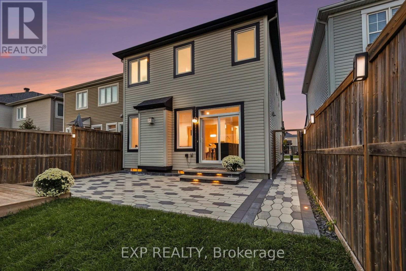 127 Switch Grass Crescent — photo 34