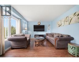 Primary Bedroom - 4 English Lane, Brantford, ON N3T0H2 Photo 8