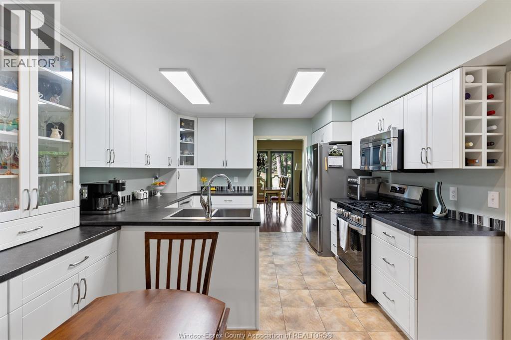 21 Fairway Crescent — photo 12