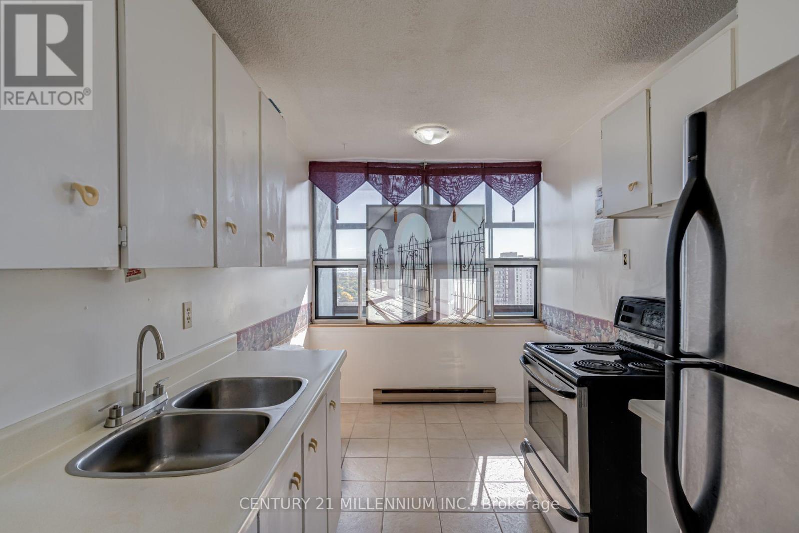1905- 25 Kensington Road, Brampton, ON photo 12
