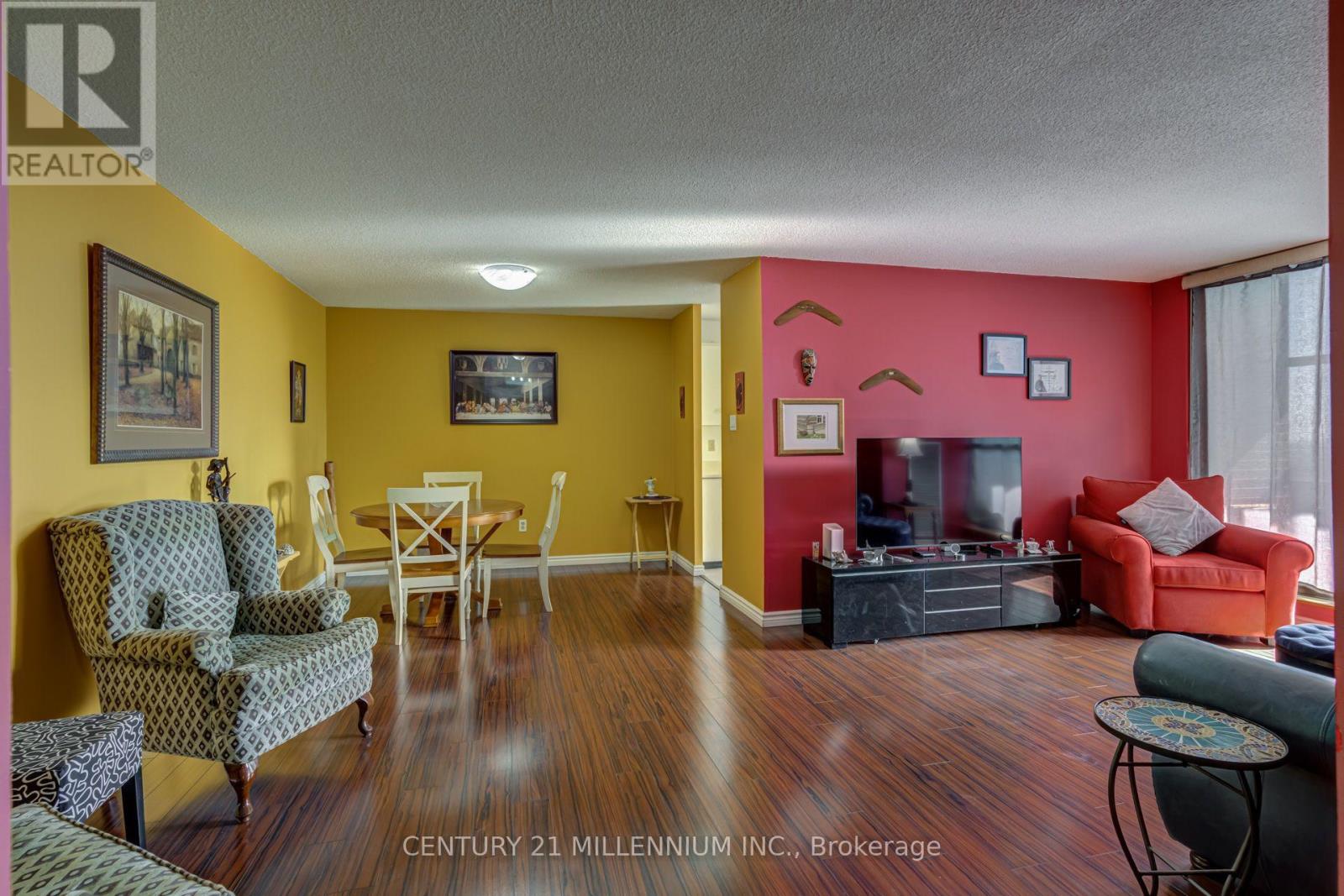 1905- 25 Kensington Road, Brampton, ON photo 5
