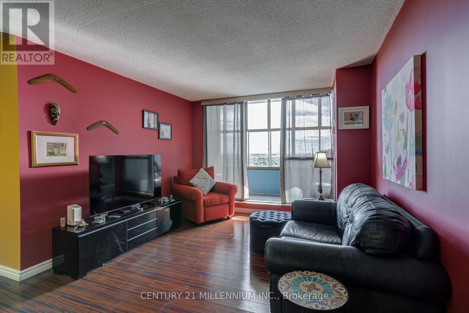 1905- 25 Kensington Road, Brampton, ON photo 8