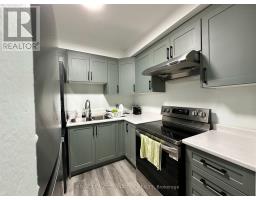 2890 Dufferin Street, Toronto, ON M6B3S6 Photo 17