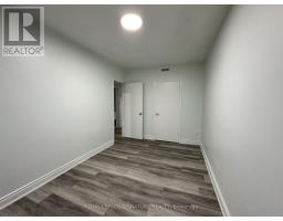 2890 Dufferin Street, Toronto, ON M6B3S6 Photo 22