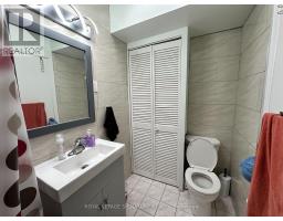 2890 Dufferin Street, Toronto, ON M6B3S6 Photo 25